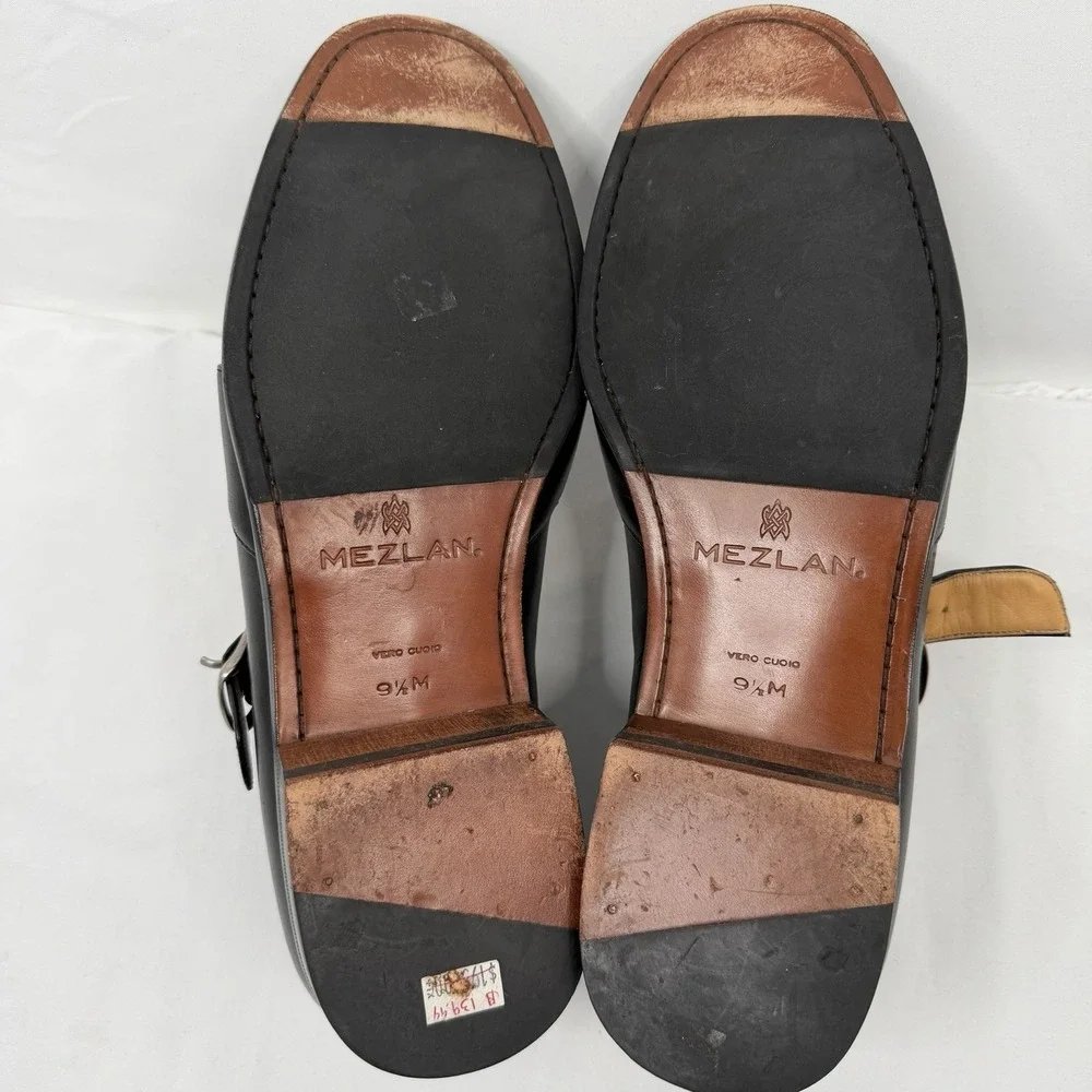Mezlan fisherman black